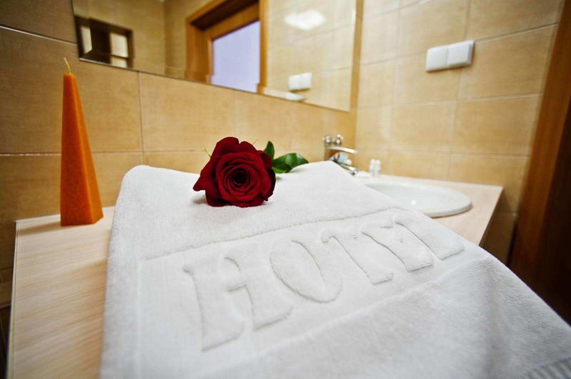 Hotel Zawisza Бидгошч Екстериор снимка