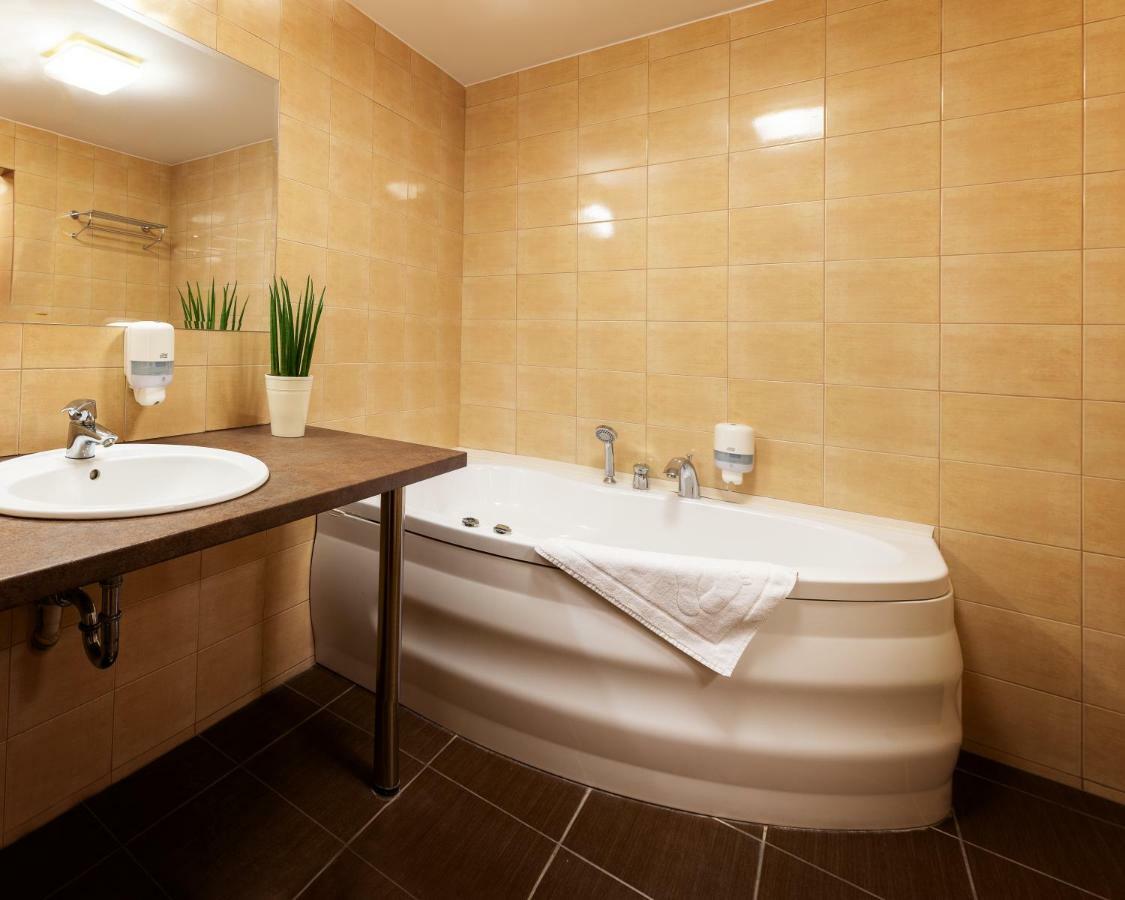 Hotel Zawisza Бидгошч Екстериор снимка